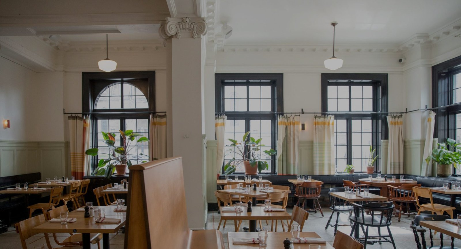 Luxury Hotel Room Decor, Hotel Lifestyle Goods, Iconic Hotel Lighting & Hotel Homeware Products